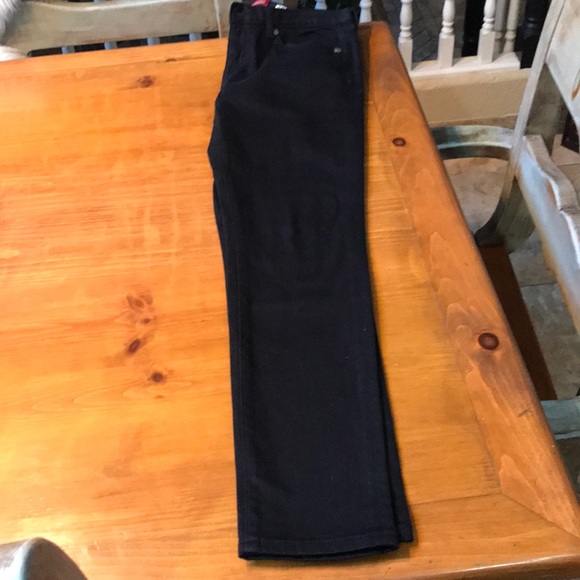 Black Guess Jeans - Picture 2 of 4